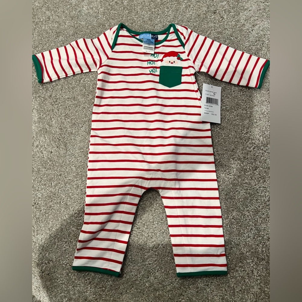 CHRISTMAS OUTFIT NWT